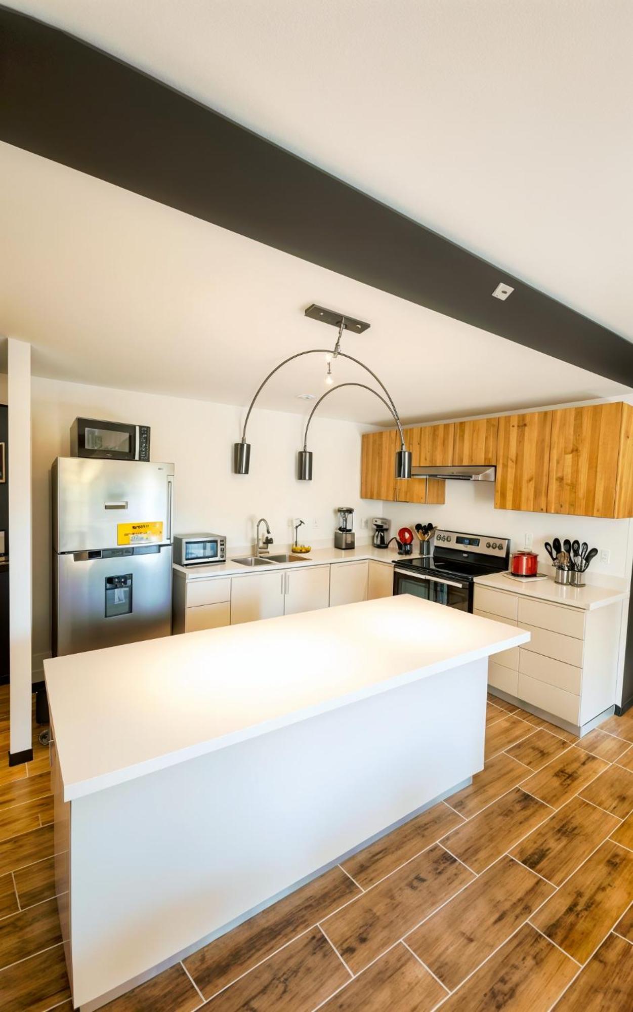 Entire Beautiful Condo With Rooftop Pool And Gym San Salvador Exteriör bild